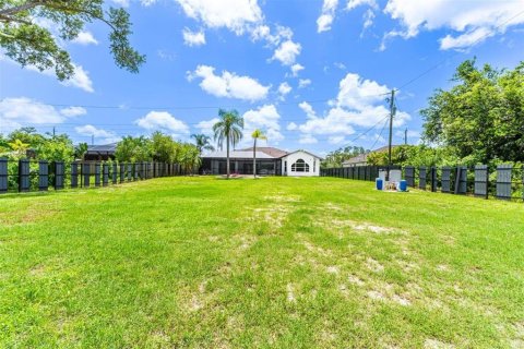 Villa ou maison à vendre à Port Charlotte, Floride: 3 chambres, 201.23 m2 № 1902001 - photo 29