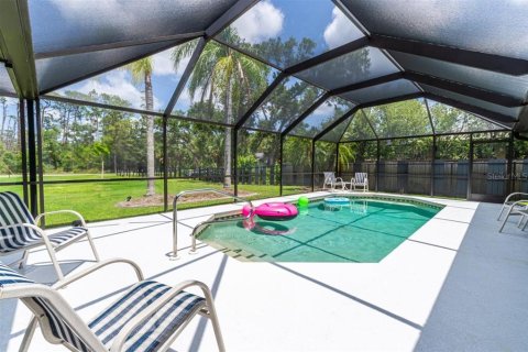 Villa ou maison à vendre à Port Charlotte, Floride: 3 chambres, 201.23 m2 № 1902001 - photo 4