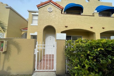 Touwnhouse à Miami, Floride 1 chambre, 74.32 m2 № 1945467