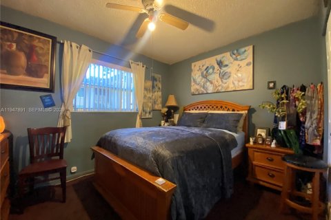 Condo in Lauderdale Lakes, Florida, 3 bedrooms № 2003972 - photo 18