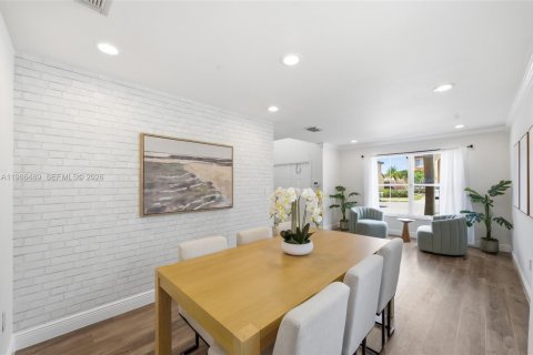 Adosado en venta en Davie, Florida, 4 dormitorios, 180.79 m2 № 2048668 - foto 6