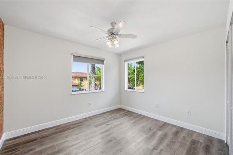 Adosado en venta en Davie, Florida, 4 dormitorios, 180.79 m2 № 2048668 - foto 20