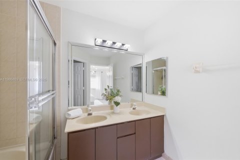 Adosado en venta en Davie, Florida, 4 dormitorios, 180.79 m2 № 2048668 - foto 27