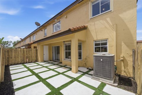 Adosado en venta en Davie, Florida, 4 dormitorios, 180.79 m2 № 2048668 - foto 30