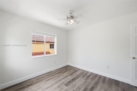 Adosado en venta en Davie, Florida, 4 dormitorios, 180.79 m2 № 2048668 - foto 18