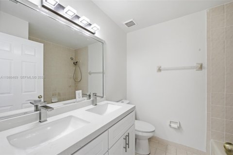 Adosado en venta en Davie, Florida, 4 dormitorios, 180.79 m2 № 2048668 - foto 19