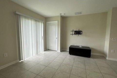 House in Kissimmee, Florida 3 bedrooms, 117.06 sq.m. № 1916569 - photo 21