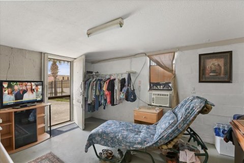 Immobilier commercial à vendre à Daytona Beach, Floride: 5 chambres, 276.11 m2 № 2149152 - photo 21