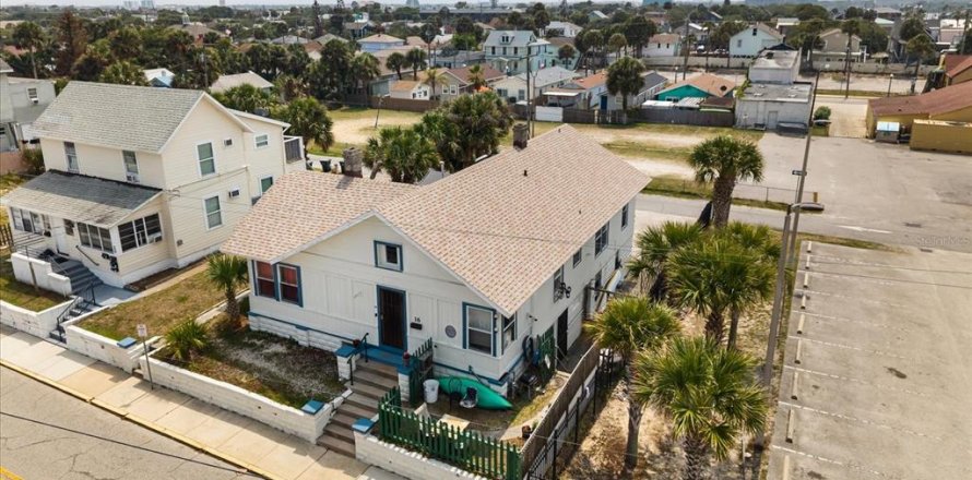Immobilier commercial à Daytona Beach, Floride 5 chambres, 276.11 m2 № 2149152