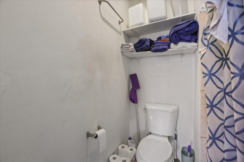 Immobilier commercial à vendre à Daytona Beach, Floride: 5 chambres, 276.11 m2 № 2149152 - photo 7