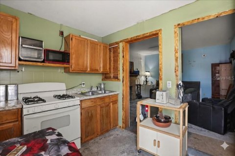 Immobilier commercial à vendre à Daytona Beach, Floride: 5 chambres, 276.11 m2 № 2149152 - photo 14