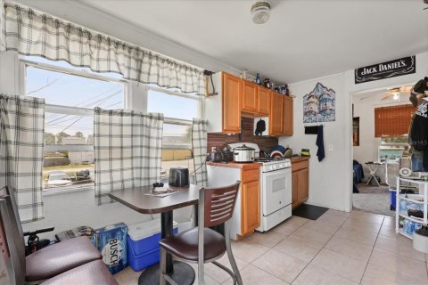 Immobilier commercial à vendre à Daytona Beach, Floride: 5 chambres, 276.11 m2 № 2149152 - photo 30