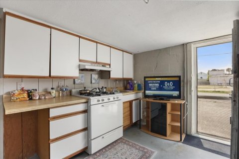 Immobilier commercial à vendre à Daytona Beach, Floride: 5 chambres, 276.11 m2 № 2149152 - photo 22