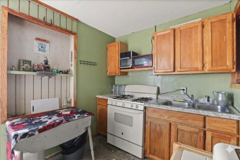 Immobilier commercial à vendre à Daytona Beach, Floride: 5 chambres, 276.11 m2 № 2149152 - photo 13
