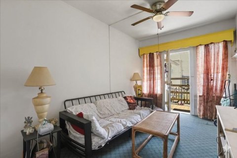 Immobilier commercial à vendre à Daytona Beach, Floride: 5 chambres, 276.11 m2 № 2149152 - photo 5