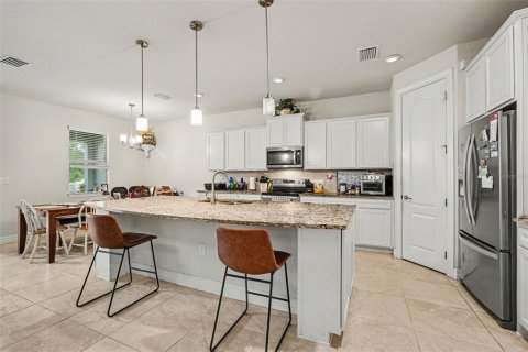 Villa ou maison à vendre à Spring Hill, Floride: 4 chambres, 231.61 m2 № 2105582 - photo 8