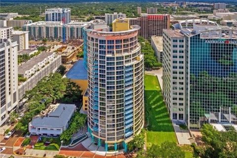 Condominio en alquiler en Orlando, Florida, 2 dormitorios, 107.49 m2 № 1657935 - foto 4