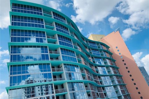 Condominio en alquiler en Orlando, Florida, 2 dormitorios, 107.49 m2 № 1657935 - foto 8