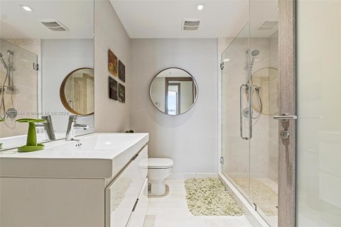Copropriété à vendre à North Miami Beach, Floride: 3 chambres, 192.96 m2 № 1763601 - photo 26