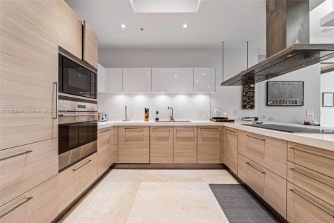 Copropriété à vendre à North Miami Beach, Floride: 3 chambres, 192.96 m2 № 1763601 - photo 13