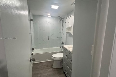 Copropriété à louer à Coral Springs, Floride: 2 chambres, 92.44 m2 № 1967536 - photo 15