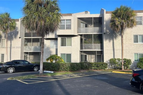 Copropriété à louer à Coral Springs, Floride: 2 chambres, 92.44 m2 № 1967536 - photo 17