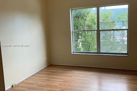 Copropriété à vendre à Lauderhill, Floride: 1 chambre, 74.32 m2 № 2004168 - photo 5