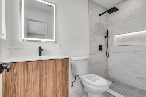 Villa ou maison à vendre à Miami Gardens, Floride: 5 chambres, 169.83 m2 № 1999856 - photo 18