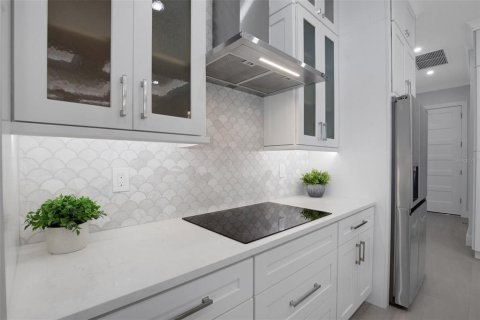 Villa ou maison à vendre à Nokomis, Floride: 3 chambres, 193.42 m2 № 1745271 - photo 12