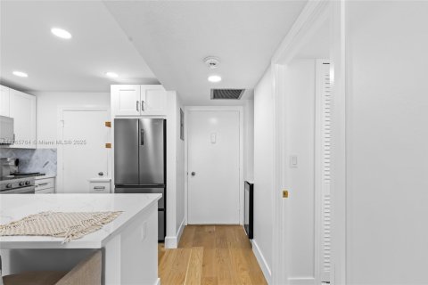 Copropriété à louer à Pompano Beach, Floride: 1 chambre, 74.32 m2 № 1860811 - photo 6