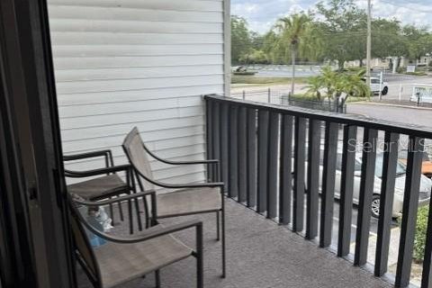 Condo in Tarpon Springs, Florida, 2 bedrooms  № 2101433 - photo 5