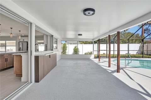 Villa ou maison à vendre à Bradenton, Floride: 4 chambres, 185.06 m2 № 2437178 - photo 17