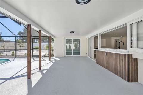 Villa ou maison à vendre à Bradenton, Floride: 4 chambres, 185.06 m2 № 2437178 - photo 19