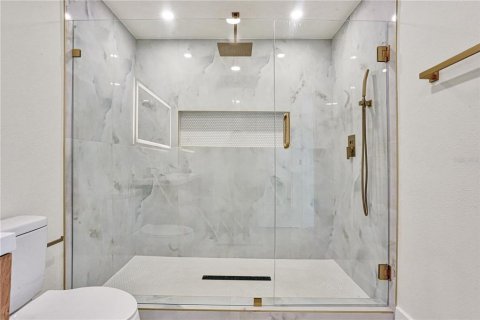 Villa ou maison à vendre à Bradenton, Floride: 4 chambres, 185.06 m2 № 2437178 - photo 27