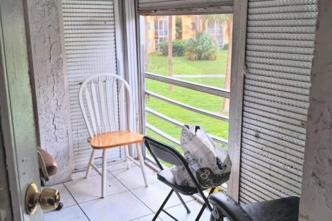 Copropriété à louer à Deerfield Beach, Floride: 2 chambres, 88.26 m2 № 2417680 - photo 16