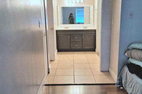 Copropriété à louer à Deerfield Beach, Floride: 2 chambres, 88.26 m2 № 2417680 - photo 13