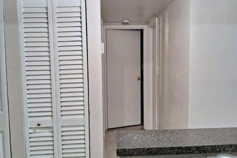 Copropriété à louer à Deerfield Beach, Floride: 2 chambres, 88.26 m2 № 2417680 - photo 8