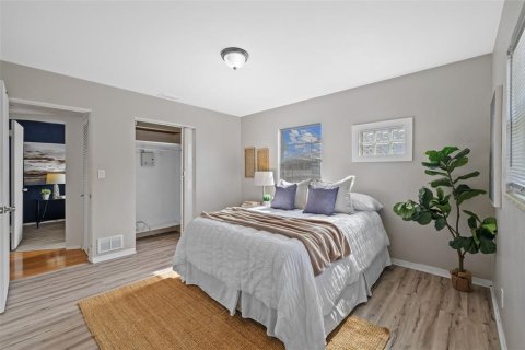 Casa en venta en Saint Petersburg, Florida, 2 dormitorios, 87.61 m2 № 1746888 - foto 8