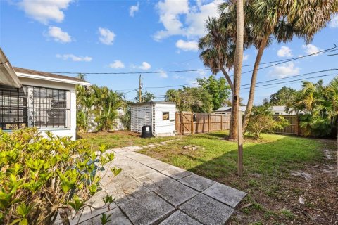 Casa en venta en Saint Petersburg, Florida, 2 dormitorios, 87.61 m2 № 1746888 - foto 26