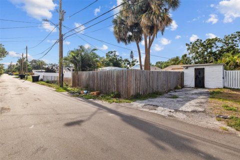 Casa en venta en Saint Petersburg, Florida, 2 dormitorios, 87.61 m2 № 1746888 - foto 29
