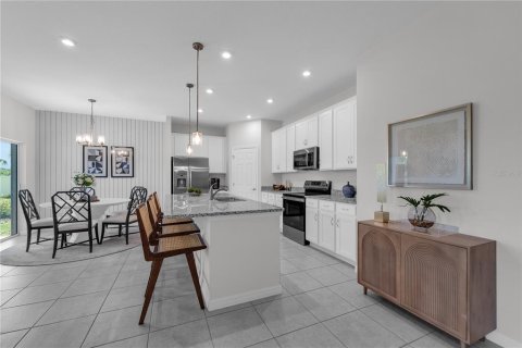 Casa en venta en Eagle Lake, Florida, 4 dormitorios, 170.85 m2 № 1849517 - foto 4