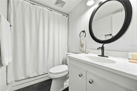 Condominio en venta en Sarasota, Florida, 2 dormitorios, 103.31 m2 № 2428879 - foto 17