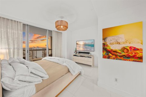 Condominio en alquiler en Miami Beach, Florida, 2 dormitorios, 118.91 m2 № 2020751 - foto 25