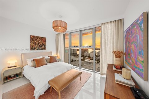 Condominio en alquiler en Miami Beach, Florida, 2 dormitorios, 118.91 m2 № 2020751 - foto 19