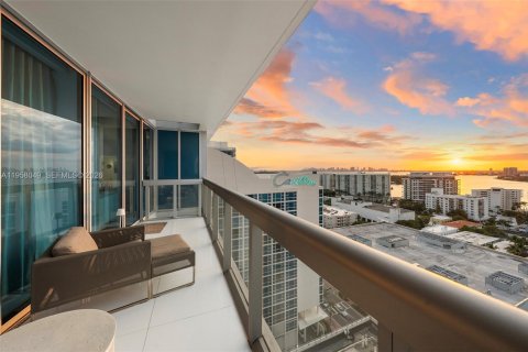 Condominio en alquiler en Miami Beach, Florida, 2 dormitorios, 118.91 m2 № 2020751 - foto 21