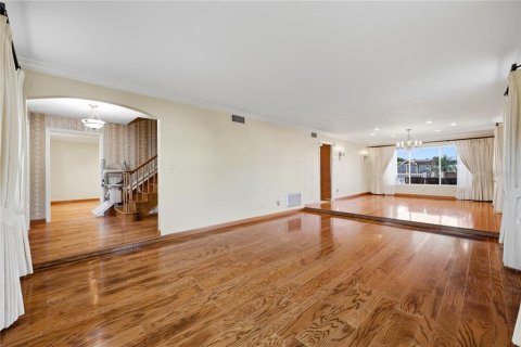 Villa ou maison à vendre à Clearwater, Floride: 4 chambres, 312.71 m2 № 2135533 - photo 5