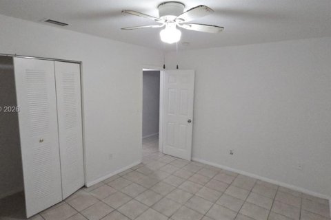 Снять в аренду виллу или дом в Холливуд, Флорида 2 спальни, 194.82м2, № 2028538 - фото 6