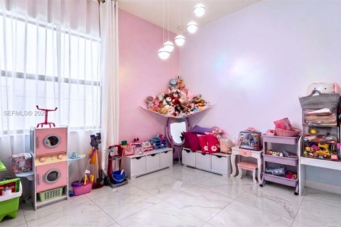 Villa ou maison à vendre à Miramar, Floride: 3 chambres, 190.17 m2 № 2070775 - photo 21