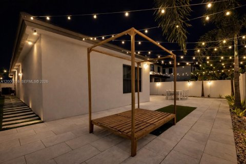 Villa ou maison à vendre à Miramar, Floride: 3 chambres, 190.17 m2 № 2070775 - photo 12