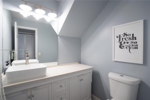 Adosado en venta en Miami, Florida, 2 dormitorios, 109.35 m2 № 1893417 - foto 9